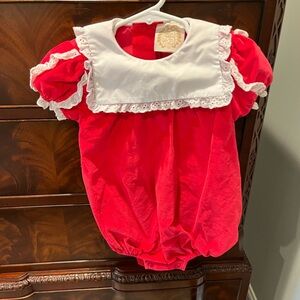 The Beaufort Bonnet Company size 2T girls Christmas red bubble